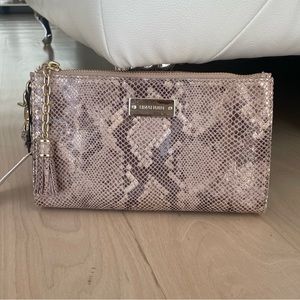 NWT Brahmin Wristlet